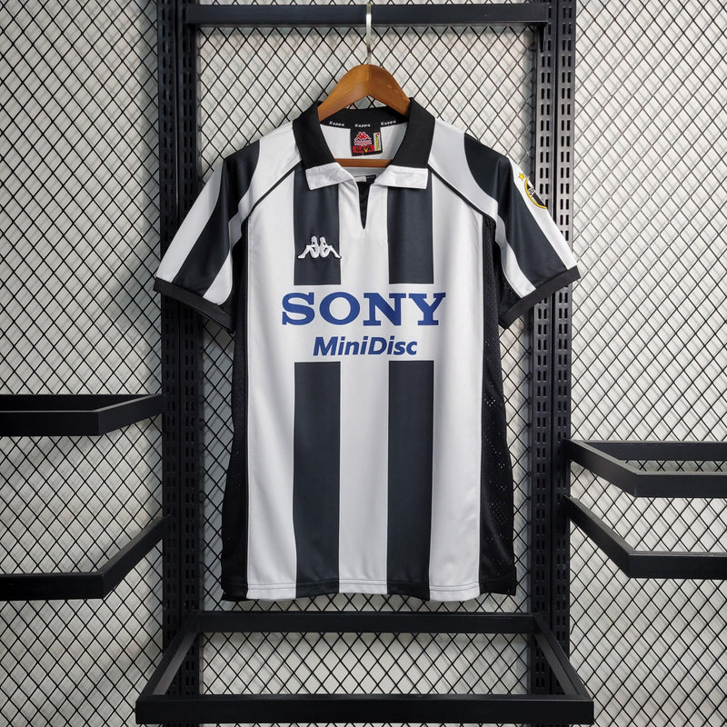 Camisa Juventus Home (1) 1997/98 Kappa Retrô Masculina