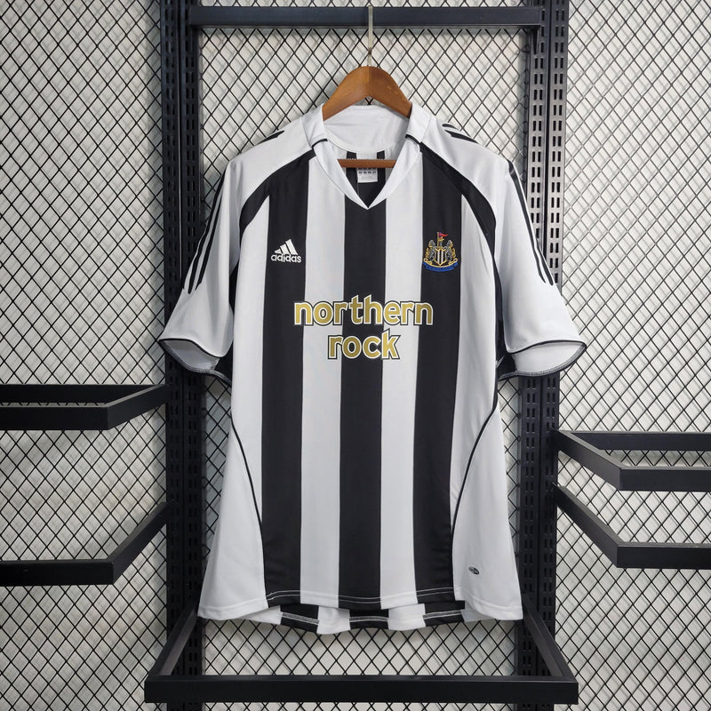 Camisa Newcastle Home (1) 2004/06 Adidas Retrô Masculina